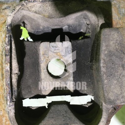 Опора КПП Ford Focus 1 1998-2004