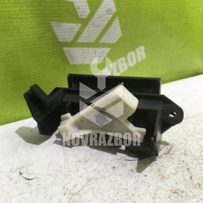 Ручка двери багажника Toyota Corolla E12 2001-2006