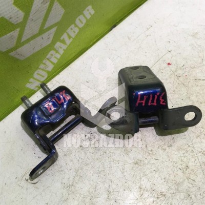 Петля двери Toyota Corolla E12 2001-2006