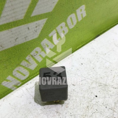 Реле VW Golf 3 Vento 91-97