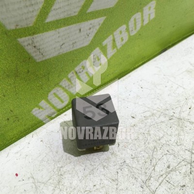 Реле VW Golf 3 Vento 91-97