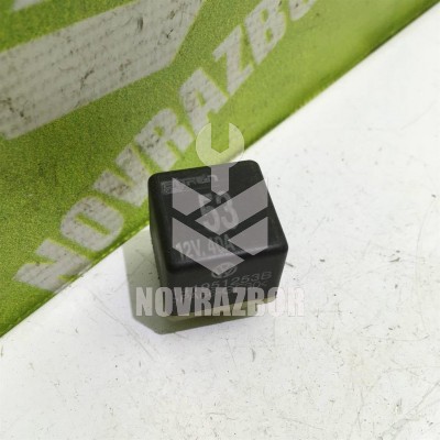 Реле VW Golf 3 Vento 91-97