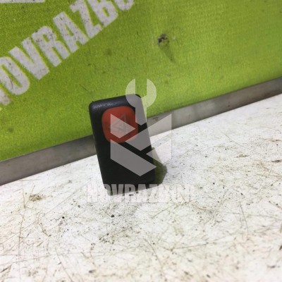 Кнопка аварийной сигнализации VW Polo 94-99