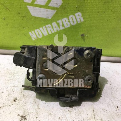 Замок двери передней левой VW Polo 94-99