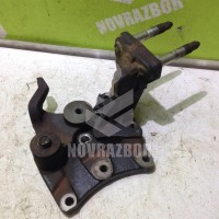 Кронштейн двигателя правый Mitsubishi Galant 9  DJ DM  2003-2012