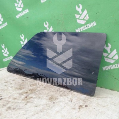 Стекло кузовное глухое правое VW Golf 2 Jetta 2 83-92